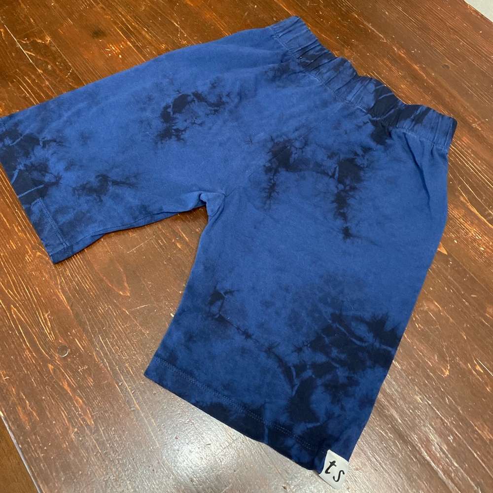large Taylor Swift “No other shade of blue” bike shorts